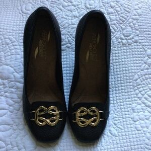 Aerosoles Heelrest 3” Pump Enrollment Sz 7